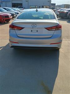 2017 Hyundai ELANTRA SE   - Photo 6 - Houston, TX 77082