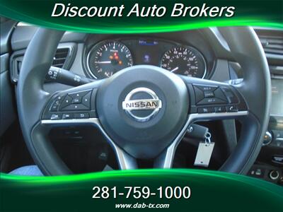 2020 Nissan Rogue S   - Photo 15 - Houston, TX 77082