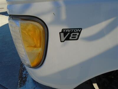 1998 Ford E-Series Van E-350 - Photo 10 - Houston, TX 77082