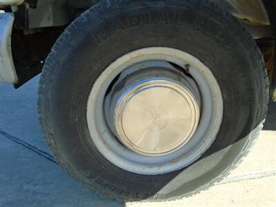 1998 Ford E-Series Van E-350 - Photo 19 - Houston, TX 77082
