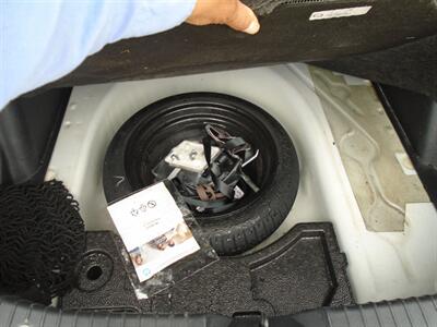 2020 Toyota Yaris L   - Photo 20 - Houston, TX 77082