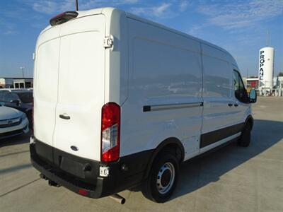 2020 Ford Transit 250   - Photo 5 - Houston, TX 77082