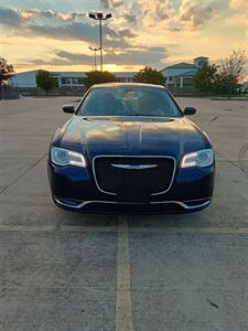 2015 Chrysler 300 Series Limited   - Photo 1 - Houston, TX 77082