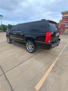 2010 Cadillac Escalade ESV Premium   - Photo 5 - Houston, TX 77082