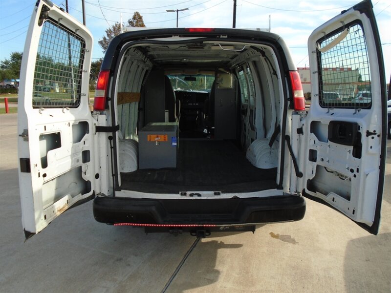 2013 Chevrolet Express 2500 - Photo 11 - Houston, TX 77082