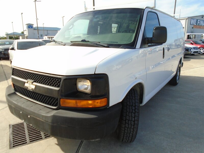 2013 Chevrolet Express 2500   - Photo 1 - Houston, TX 77082