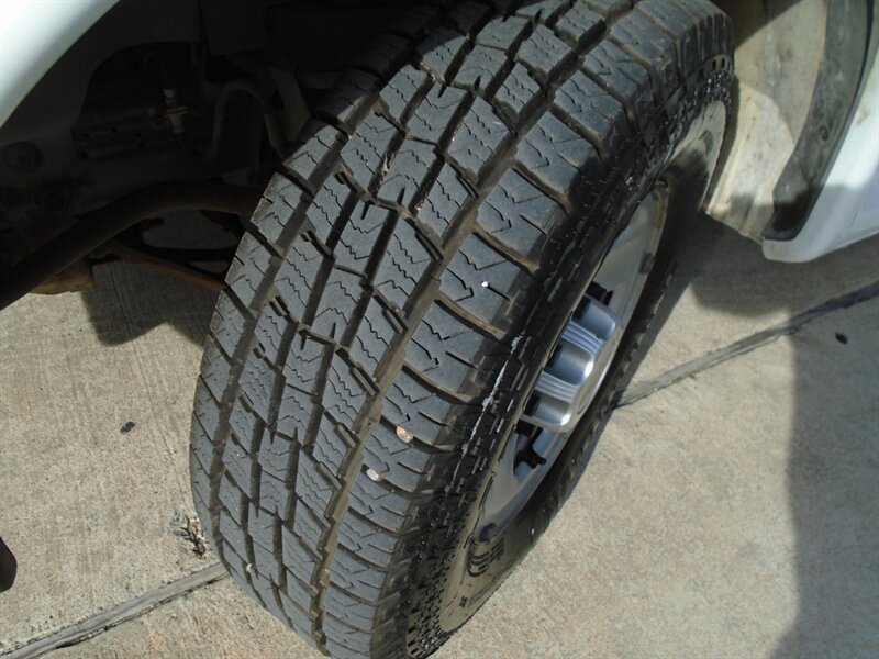 2013 Chevrolet Express 2500 - Photo 26 - Houston, TX 77082