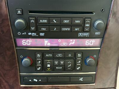 2013 Cadillac Escalade Premium   - Photo 40 - Orange, CA 92868