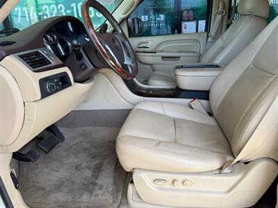 2013 Cadillac Escalade Premium   - Photo 18 - Orange, CA 92868