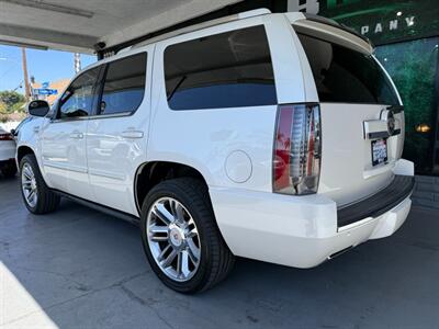 2013 Cadillac Escalade Premium   - Photo 4 - Orange, CA 92868
