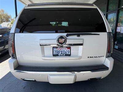 2013 Cadillac Escalade Premium   - Photo 13 - Orange, CA 92868