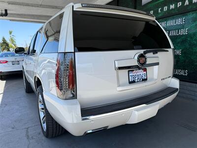 2013 Cadillac Escalade Premium   - Photo 6 - Orange, CA 92868