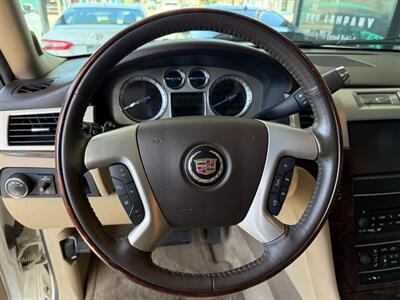 2013 Cadillac Escalade Premium   - Photo 20 - Orange, CA 92868