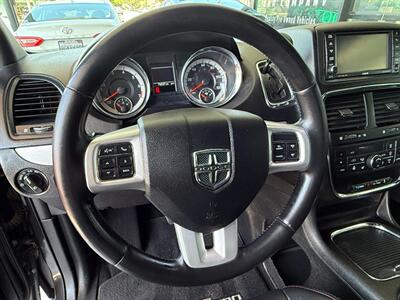 2012 Dodge Grand Caravan R/T - Photo 20 - Orange, CA 92868