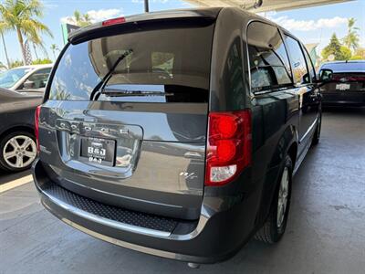 2012 Dodge Grand Caravan R/T - Photo 10 - Orange, CA 92868