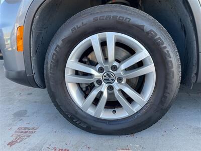 2013 Volkswagen Tiguan S   - Photo 34 - Orange, CA 92868