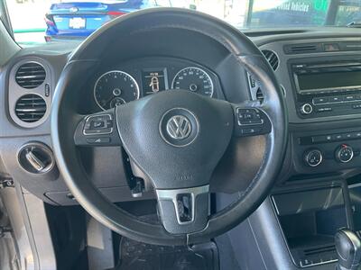 2013 Volkswagen Tiguan S   - Photo 18 - Orange, CA 92868