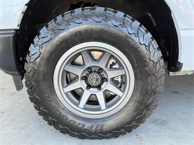 2022 Ford F-150 XL   - Photo 40 - Orange, CA 92868