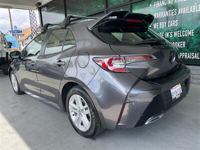 2022 Toyota Corolla Hatchback SE   - Photo 6 - Orange, CA 92868