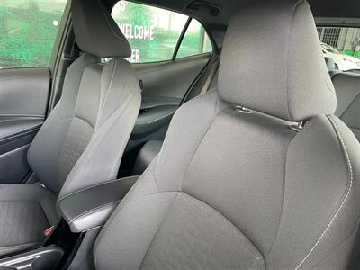 2022 Toyota Corolla Hatchback SE   - Photo 17 - Orange, CA 92868