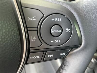 2022 Toyota Corolla Hatchback SE   - Photo 20 - Orange, CA 92868