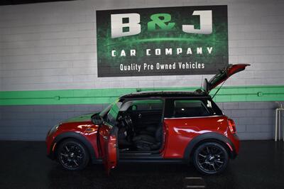 2014 MINI Hardtop Cooper   - Photo 7 - Orange, CA 92868