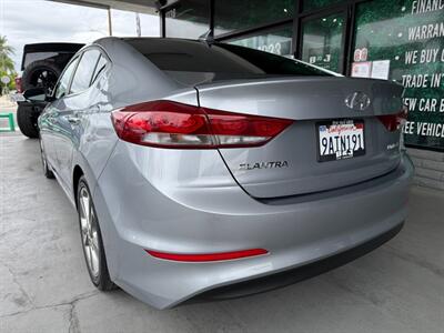 2017 Hyundai ELANTRA Limited - Photo 6 - Orange, CA 92868