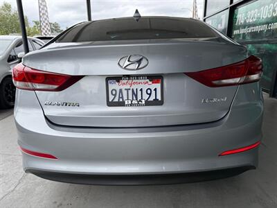 2017 Hyundai ELANTRA Limited - Photo 13 - Orange, CA 92868