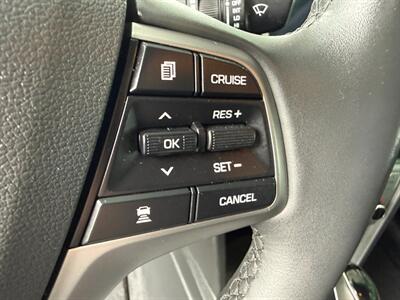 2017 Hyundai ELANTRA Limited - Photo 22 - Orange, CA 92868