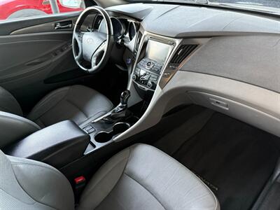 2012 Hyundai SONATA Hybrid   - Photo 30 - Orange, CA 92868