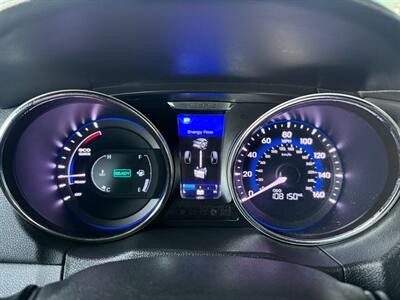 2012 Hyundai SONATA Hybrid   - Photo 32 - Orange, CA 92868
