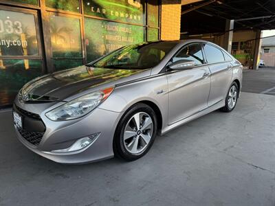 2012 Hyundai SONATA Hybrid Sedan