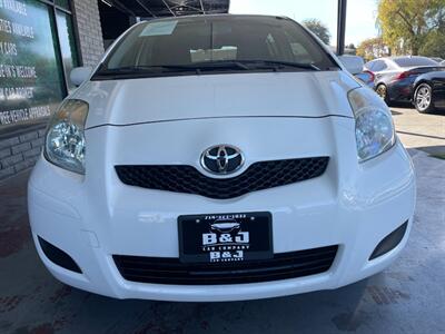 2010 Toyota Yaris   - Photo 11 - Orange, CA 92868