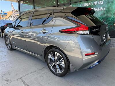 2018 Nissan LEAF SV - Photo 4 - Orange, CA 92868