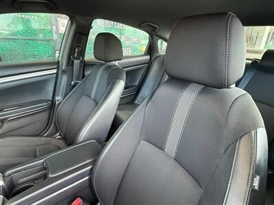2021 Honda Civic Sport   - Photo 17 - Orange, CA 92868