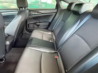 2021 Honda Civic Sport   - Photo 23 - Orange, CA 92868
