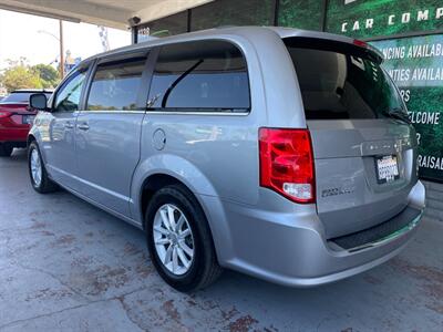 2019 Dodge Grand Caravan SXT   - Photo 6 - Orange, CA 92868