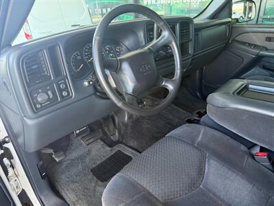 2002 Chevrolet Avalanche 1500   - Photo 16 - Orange, CA 92868