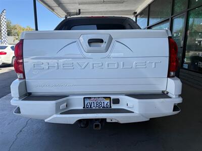 2002 Chevrolet Avalanche 1500   - Photo 14 - Orange, CA 92868