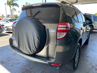 2011 Toyota RAV4   - Photo 10 - Orange, CA 92868