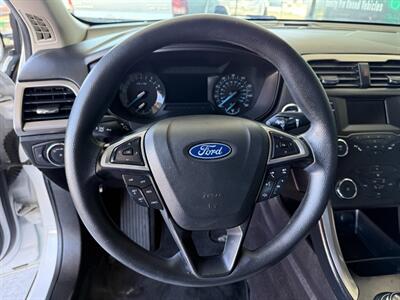 2019 Ford Fusion S   - Photo 19 - Orange, CA 92868