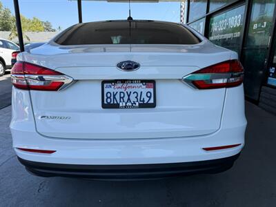 2019 Ford Fusion S   - Photo 14 - Orange, CA 92868