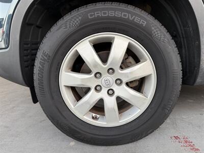 2011 Kia Sorento LX   - Photo 34 - Orange, CA 92868