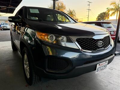 2011 Kia Sorento LX   - Photo 9 - Orange, CA 92868