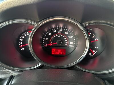 2011 Kia Sorento LX   - Photo 29 - Orange, CA 92868