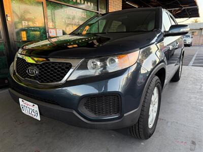 2011 Kia Sorento LX   - Photo 3 - Orange, CA 92868