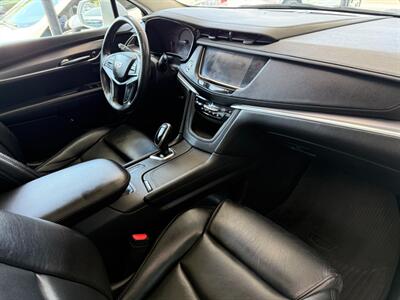 2017 Cadillac XT5 Luxury   - Photo 30 - Orange, CA 92868
