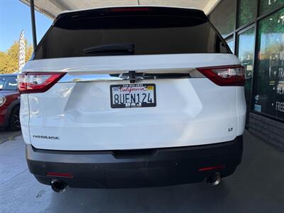 2021 Chevrolet Traverse LT Leather   - Photo 14 - Orange, CA 92868