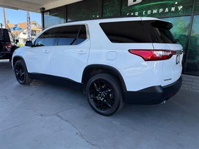 2021 Chevrolet Traverse LT Leather   - Photo 6 - Orange, CA 92868