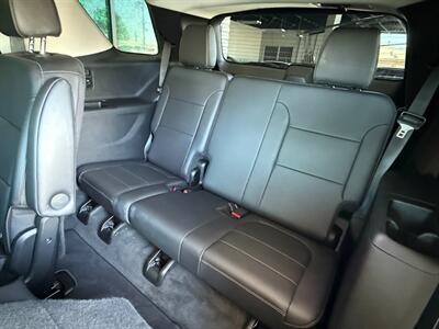 2021 Chevrolet Traverse LT Leather   - Photo 27 - Orange, CA 92868